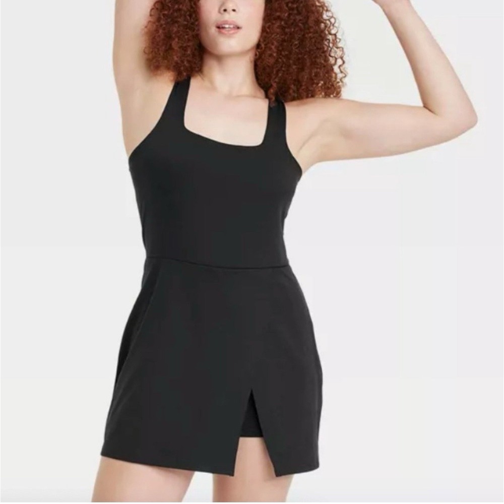 All In Motion Target Women's Black Skort Romper With Side Slit Size Medium